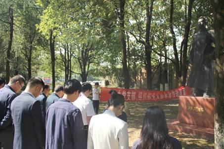 说明: C:\Users\Administrator\Desktop\IMG_1974.jpg